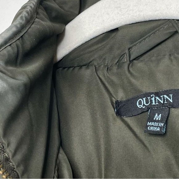 Quinn Green Quilted Vest - Picture 6 of 7